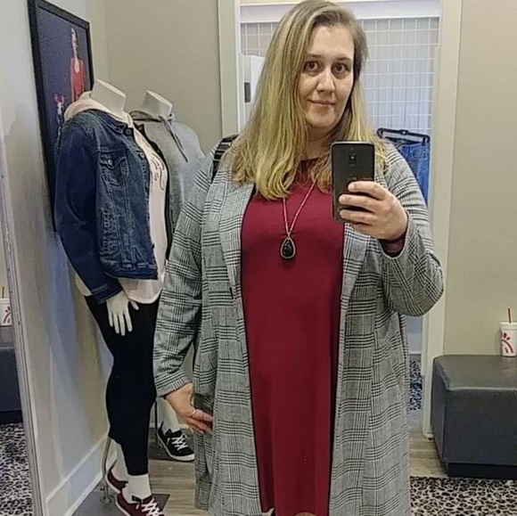 Meet your Posher, Kelly - Picture 6 of 8